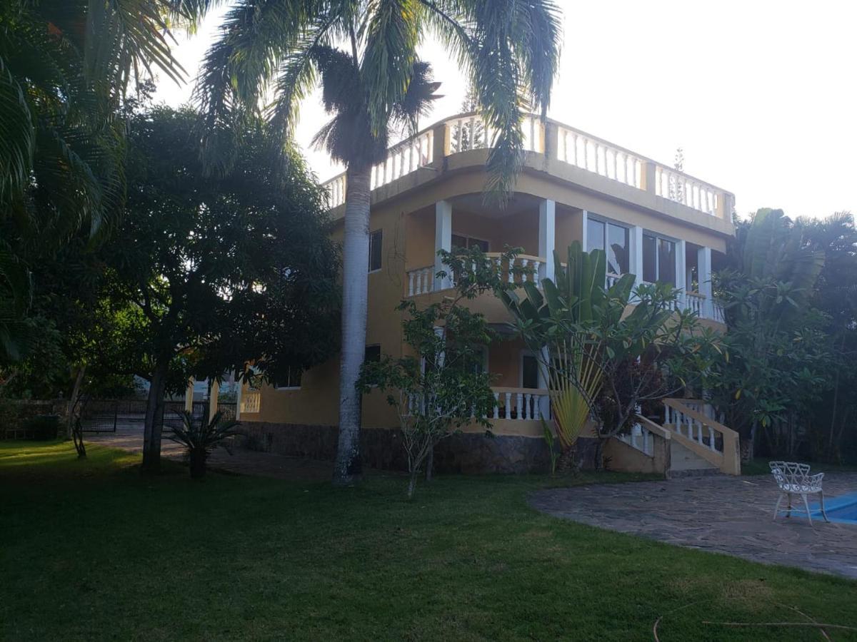 4 Bedroom Villa, Security, Private Pool, Ocean View Sosúa Eksteriør bilde