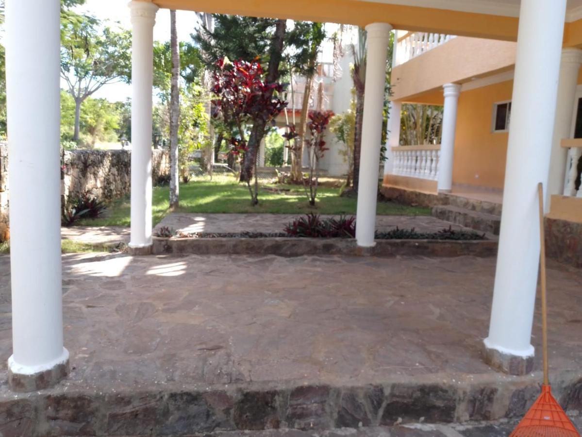 4 Bedroom Villa, Security, Private Pool, Ocean View Sosúa Eksteriør bilde