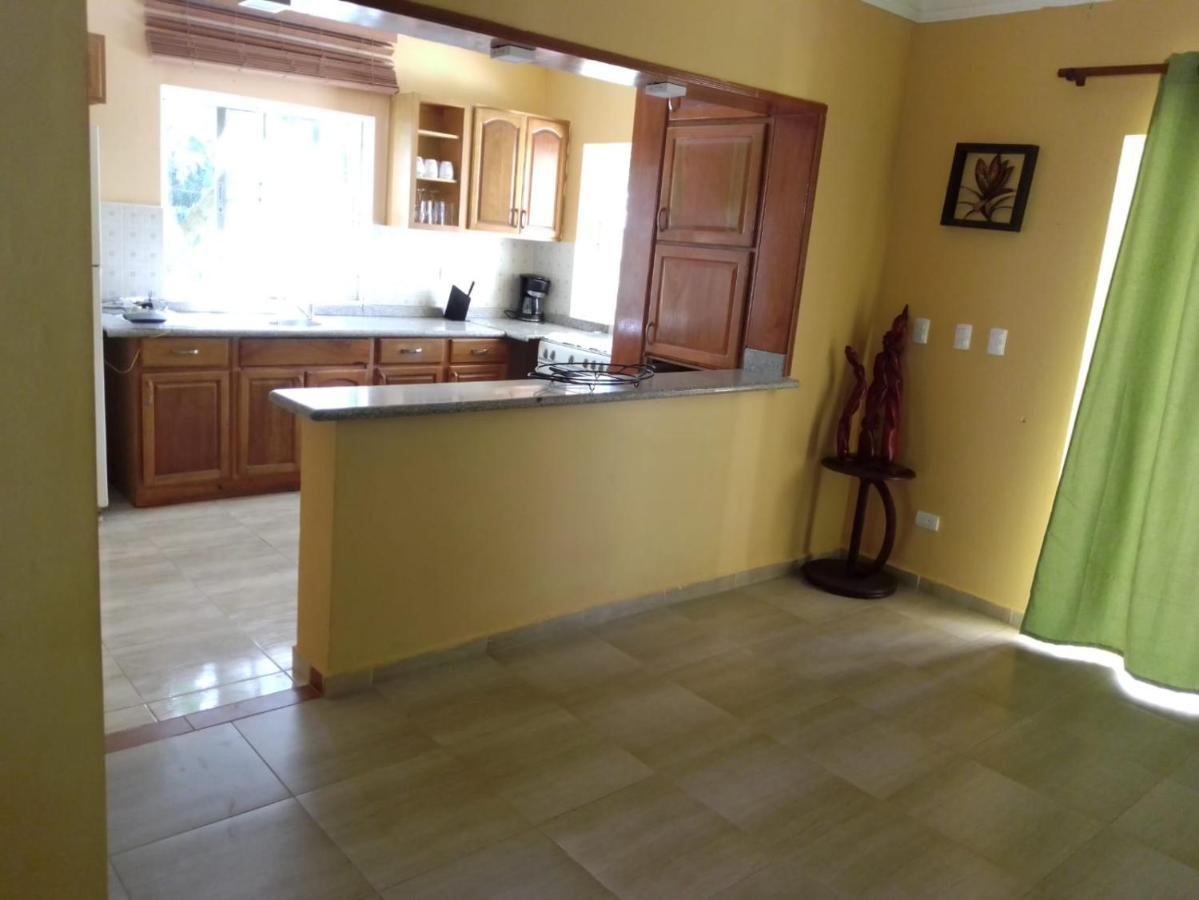 4 Bedroom Villa, Security, Private Pool, Ocean View Sosúa Eksteriør bilde