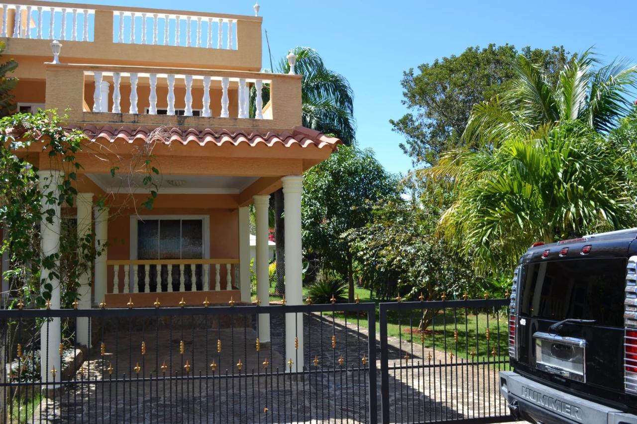 4 Bedroom Villa, Security, Private Pool, Ocean View Sosúa Eksteriør bilde